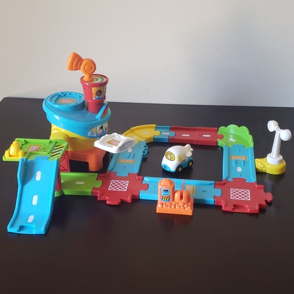 vtech smart wheels airport